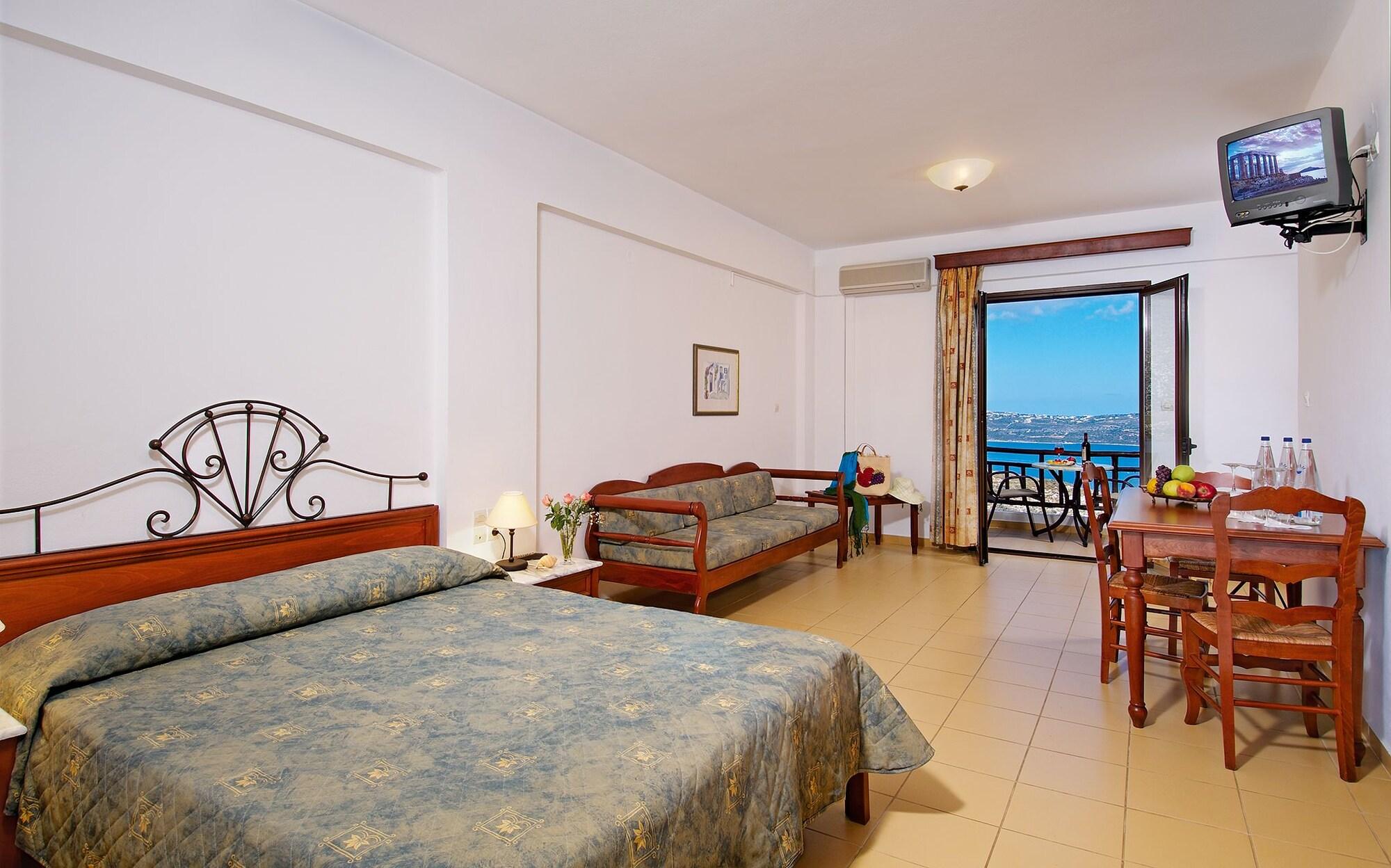 Areti Aparthotel Ханя Стая снимка