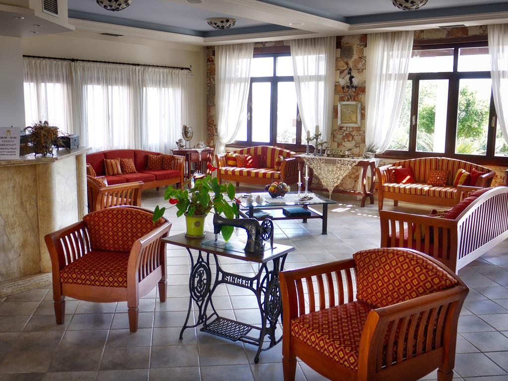 Areti Aparthotel Ханя Екстериор снимка