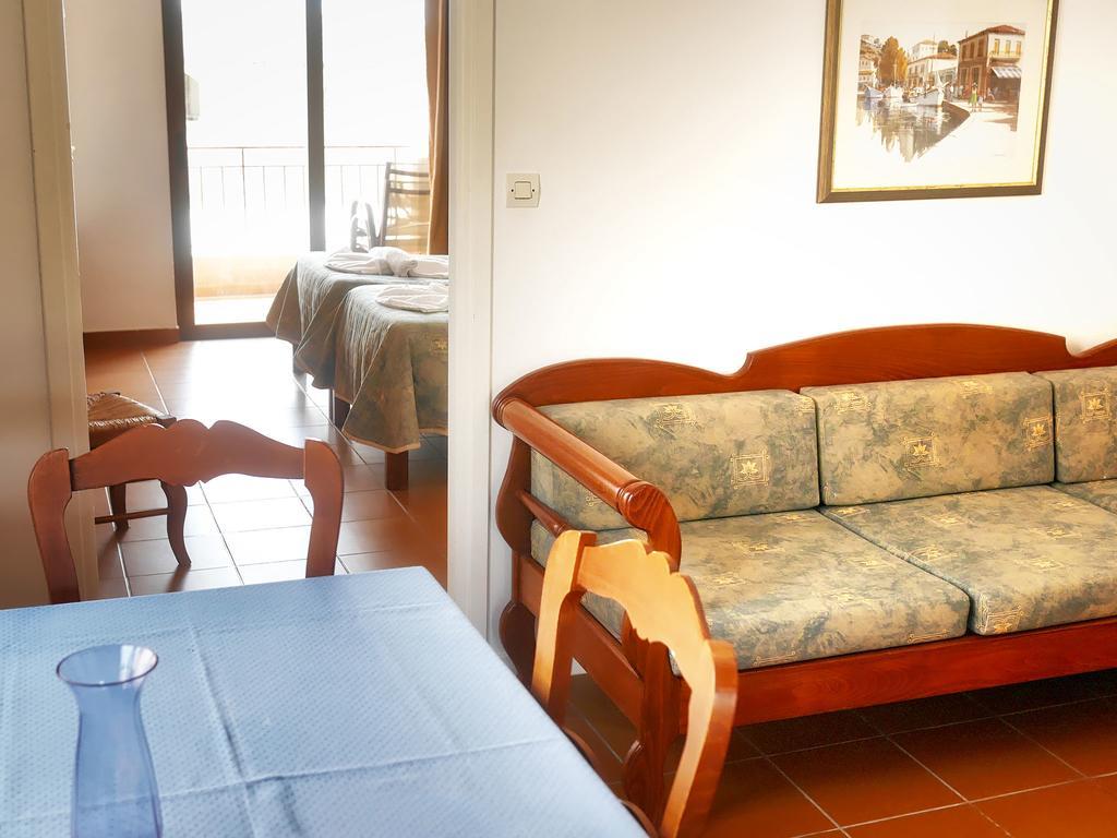 Areti Aparthotel Ханя Екстериор снимка