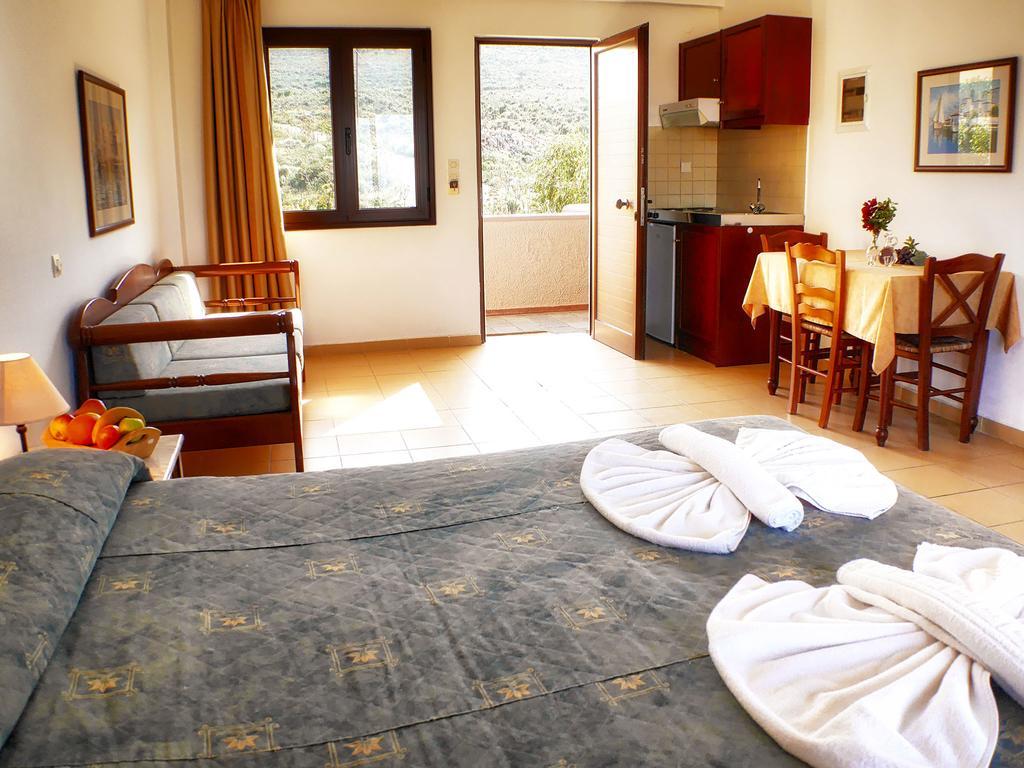 Areti Aparthotel Ханя Екстериор снимка